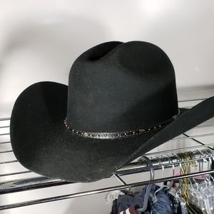 Authentic Justin "Black Hills" Felt Hat